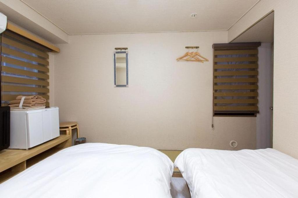 Empire In Shinjuku Hotel 2*